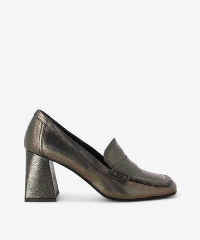 Metallic grey leather heeled loafers by Sempre Di. It is a slip on style and features a lightly ruched front, block heel, and a square toe.