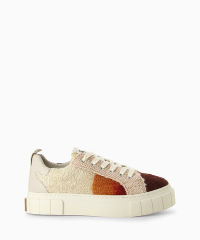 Ombre dyed hessian sneakers with hand-dyed upper using naturally sourced Henna, platform rubber sole, cushioned footbed and a round toe.