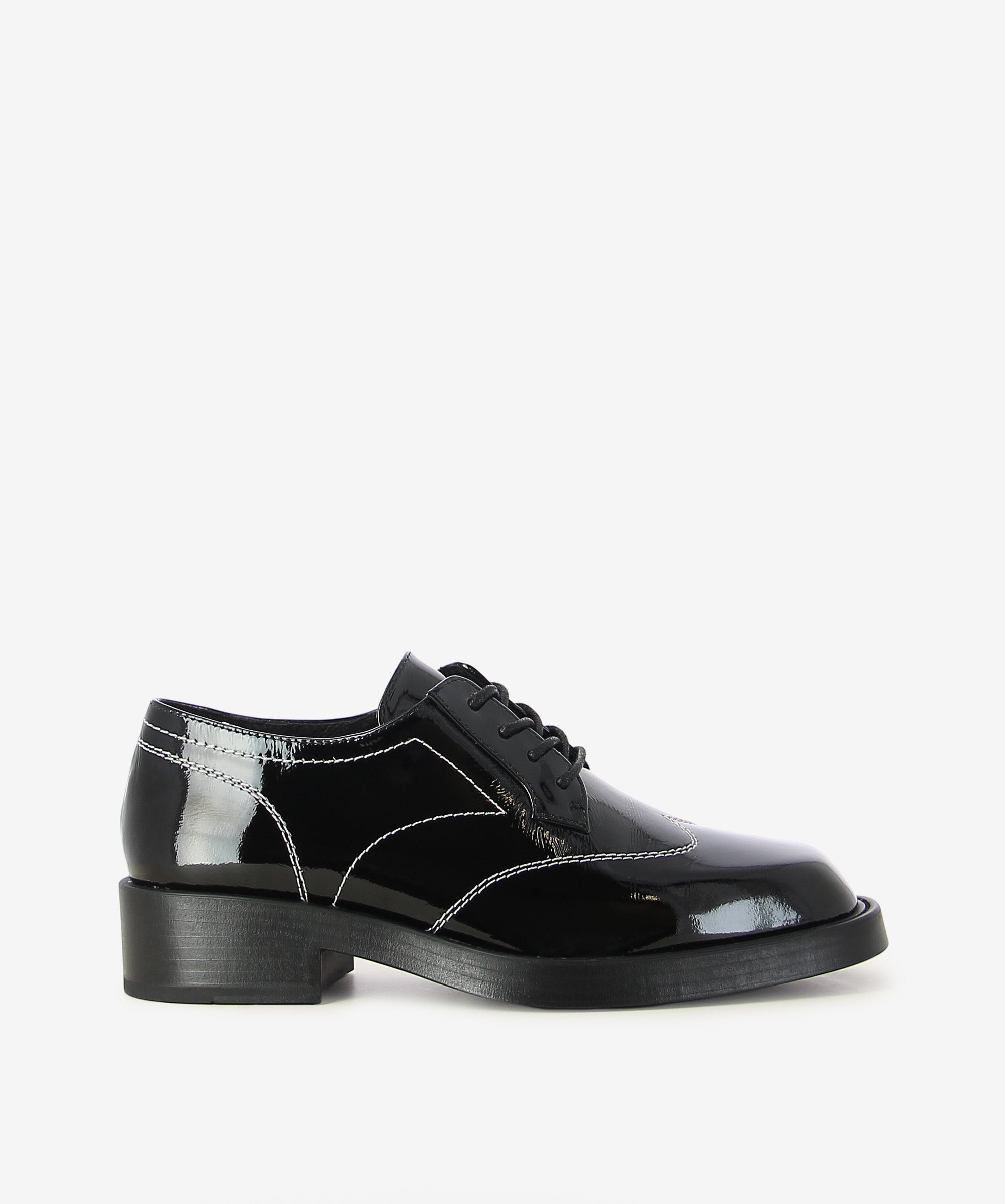 Lace Ups – ZOMP