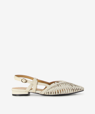 Crafted in soft Bone leather, Amelia by Bresley brings together breathable woven detailing with a sleek pointed toe for a look that’s equal parts relaxed and refined. The open weave wraps the foot beautifully, giving you that airy, lightweight feel perfect for warm days and all-day wear.&nbsp;A slim adjustable ankle strap keeps everything secure, while the low stacked heel adds subtle lift without sacrificing comfort. Understated, versatile, and quietly elegant.