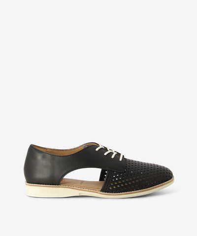 Black leather lace up derby featuring a round toe, cut out side and perforated upper.