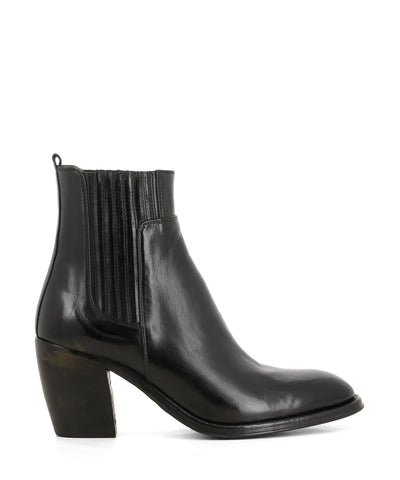 Classic black premium leather Chelsea style ankle boots that feature panel covered elastic gussets, 7 cm block heel and a polished almond toe by Alberto Fasciani.