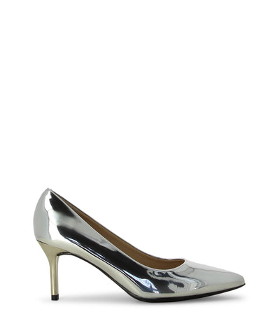 Mirrored silver patent leather high heel pumps featuring a stiletto heel and pointed toe by Unisa.