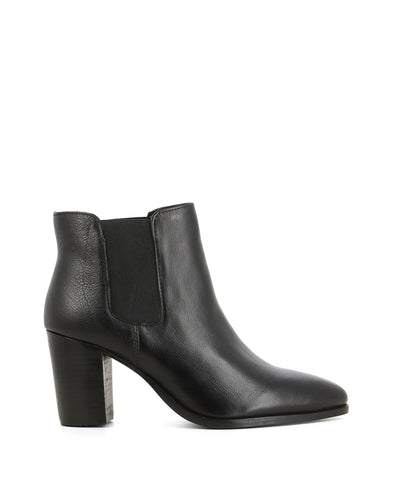 Ned Black - Black leather heeled Chelsea ankle boots that feature elastic side gussets, a 7 cm mid-block heel and a soft pointed toe by Diavolina.