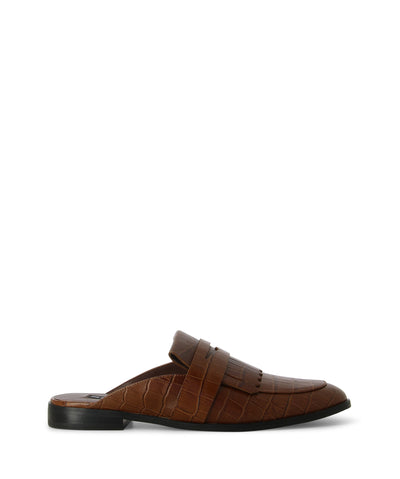 A brown slip-on loafer featureing a brown croc-embossed leather upper, a strap across the bridge, and a pointed toe by Senso.